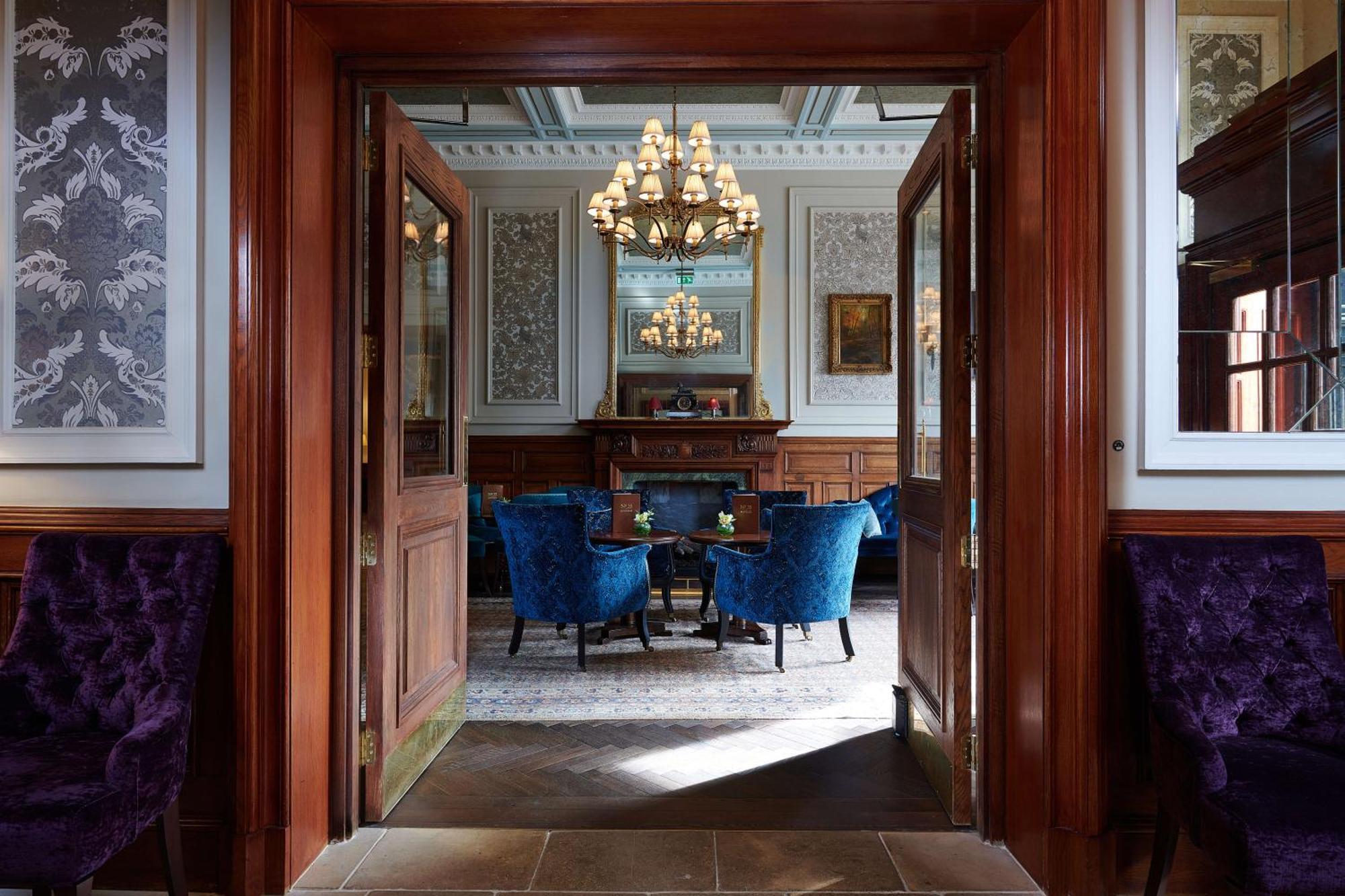 더 본햄 호텔 에든버러 외부 사진 The Drawing Room at The Mitre Hotel